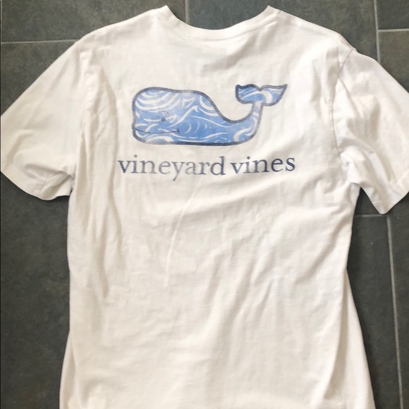 Vineyard Vines t-shirt - Picture 3 of 4